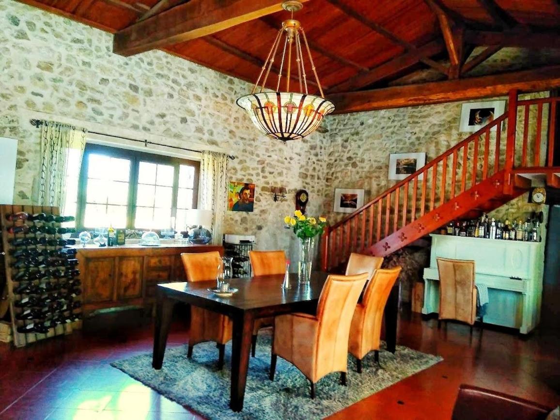 Luxury B&B Maison A Votre Sante, In Bordeaux Wine Region Savignac-de-Duras エクステリア 写真